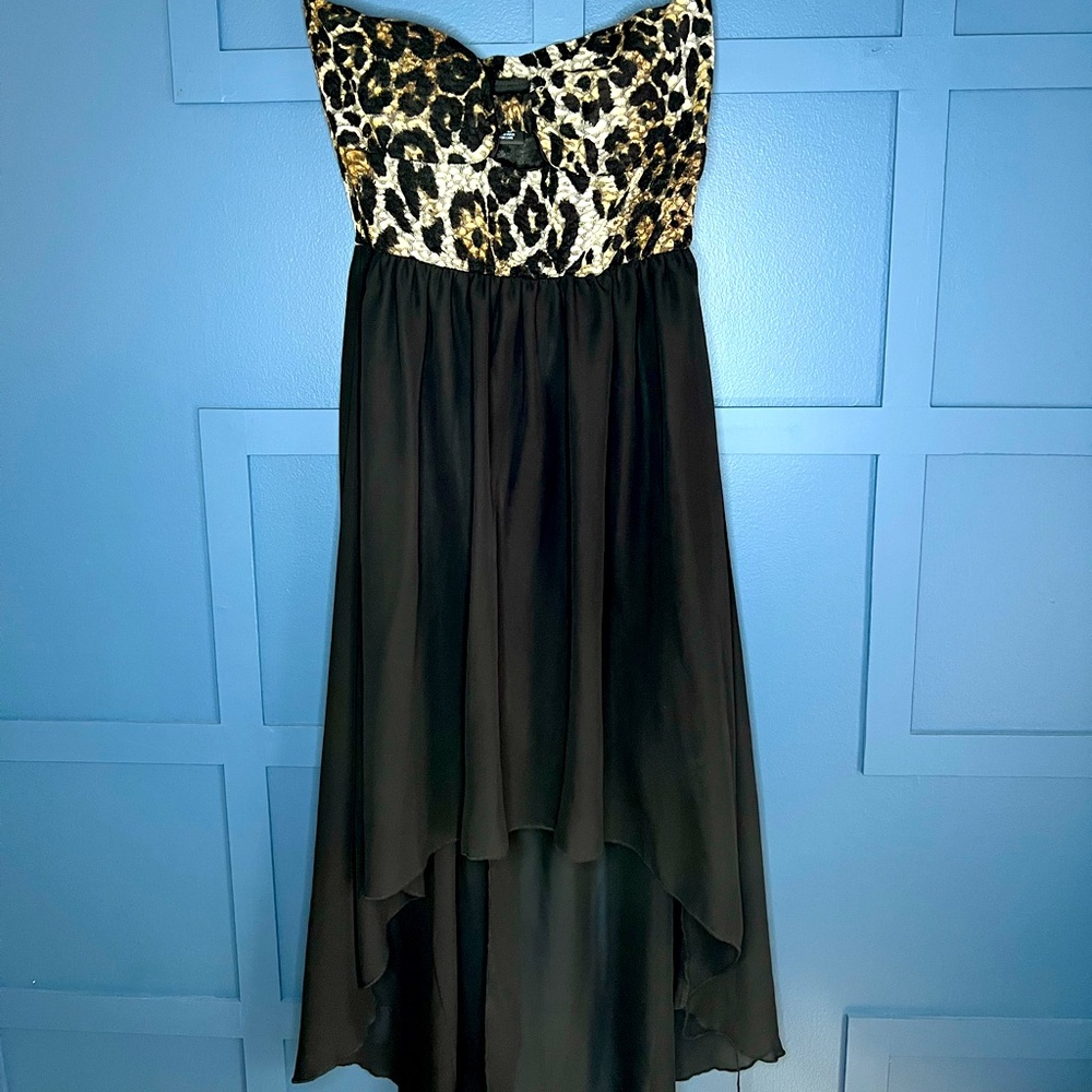 Strapless leopard print and black chiffon Rue21 Dress size Med